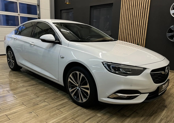 Opel Insignia cena 68900 przebieg: 142000, rok produkcji 2018 z Stronie Śląskie małe 704